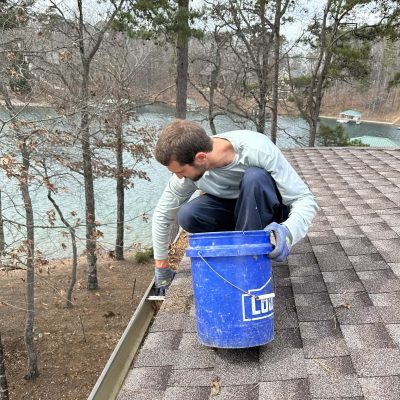 Who's the best gutter cleaning company in Greenville, SC? Contact the experts at SureFlow Gutters, LLC.